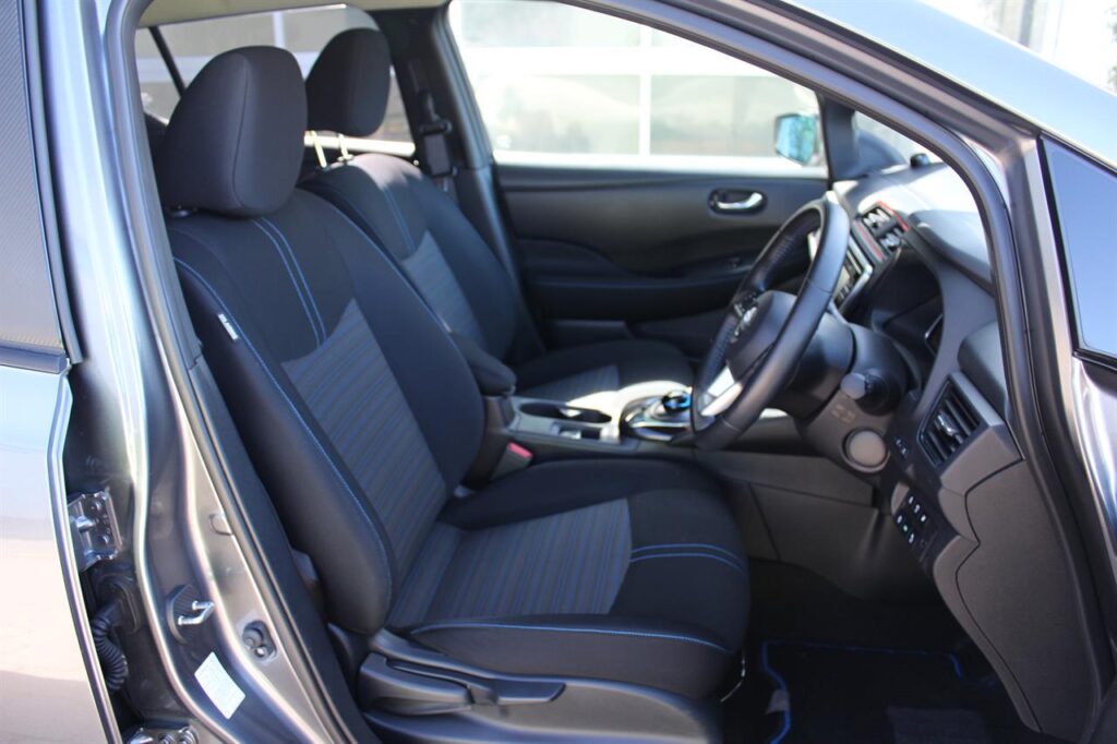 d88560ca-77aa-4449-9616-fe79ce9c6c95-11