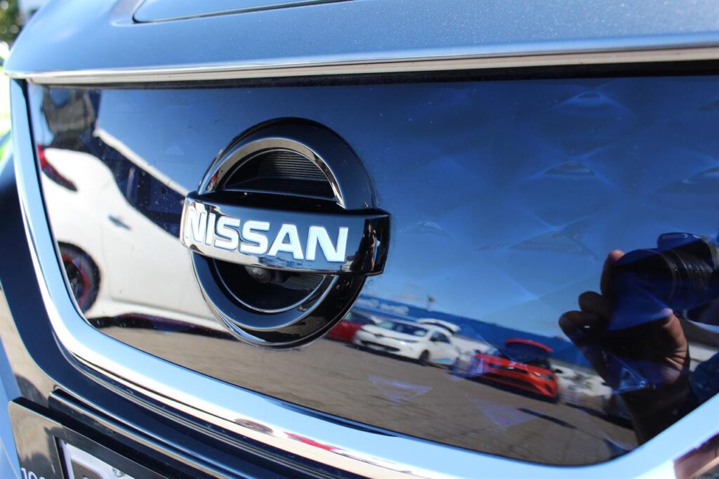 d88560ca-77aa-4449-9616-fe79ce9c6c95-15