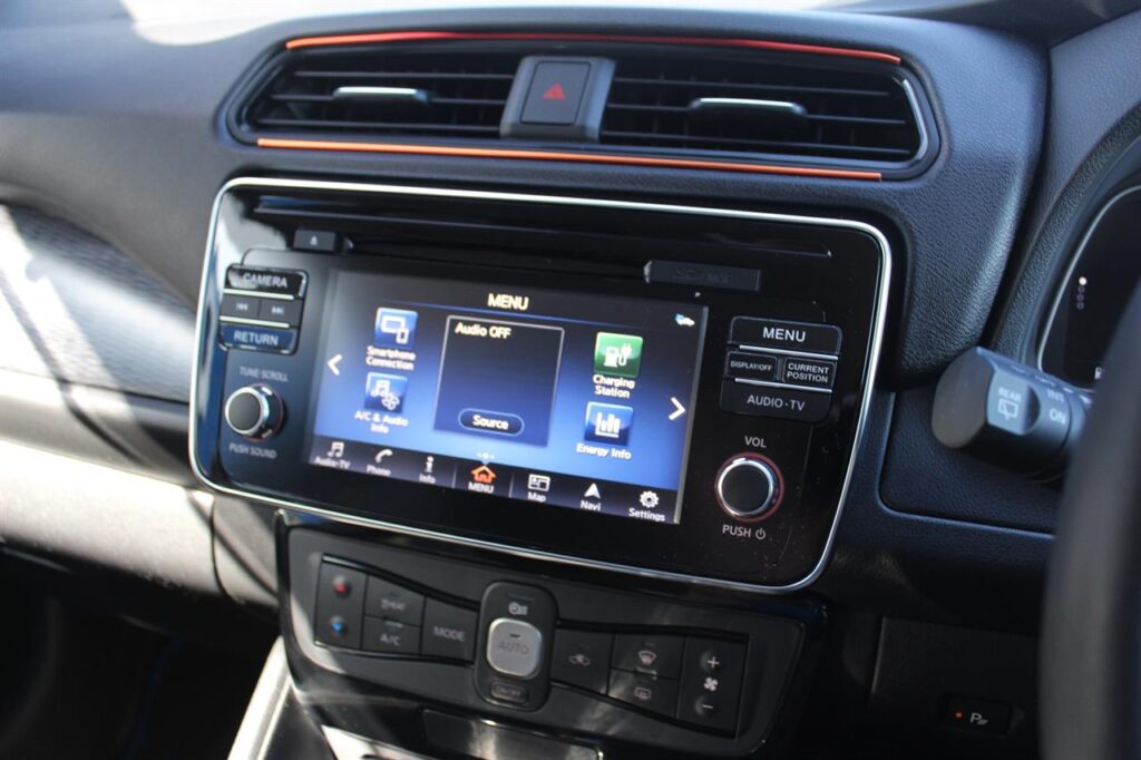 d88560ca-77aa-4449-9616-fe79ce9c6c95-18